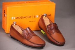 baladeuse marron claire 