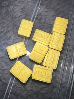 Gold bars 