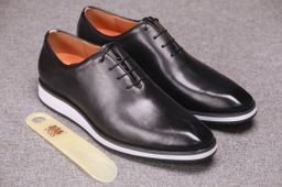 soulier noir semelle blanche