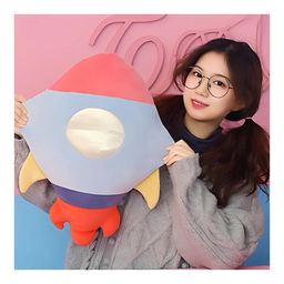 PELUCHE TIPO COJIN COHETE