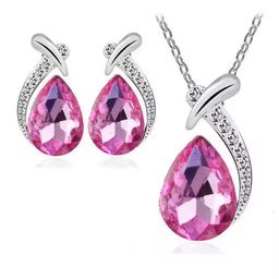 European and American New Austrian Crystal Pendant Necklace Set with Large Zircon Inlaid Necklace for Women