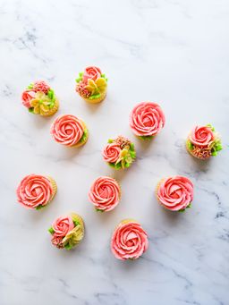 Floral Cupcake Box - Box of 6