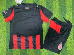 Conjunto Milan 25-26