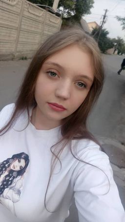 Kyrgyzstan Surrogacy & Egg Donor | Bishkek | 19 Yrs Old, Blood Type B, 170cm, 70kg | ID #120054 |