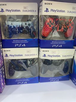 DualShock 4 Wireless Controller