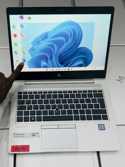 HP Elitebook 830 G6 