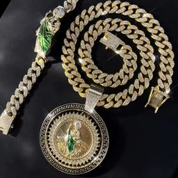 Hip Hop Cuban Link Chain Necklace with Saint Jude Pendant and Bracelet Fashion Rotatable Jewelry Set Party and Daily Decor