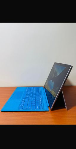 Surface Pro 6 
