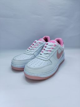 AF ROSADO CON BLANCO