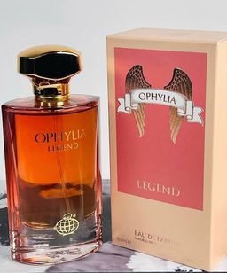 Ophylia by Paris Corner