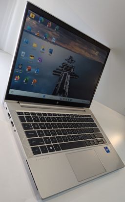HP ÉliteBook 830 G7