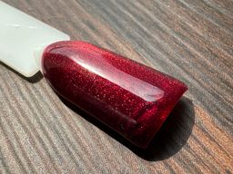 Gel Polish Cat Eye Red Diamond 11