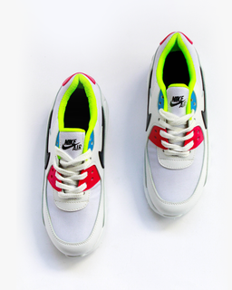 MAX BLANCO CON VERDE