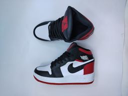 JORDAN 1 BLANCO CON ROJO