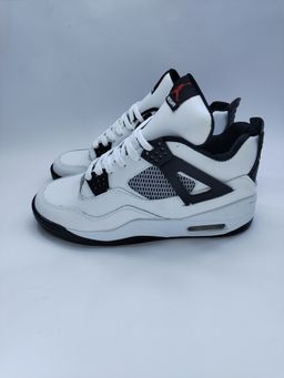 JR4 BLANCO CON NEGRO