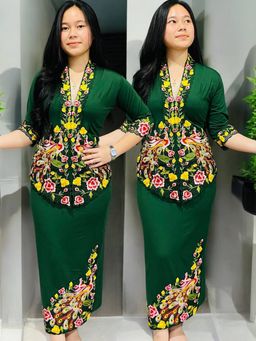 One set Kebaya