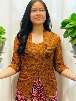 Baju Kebaya Bali 