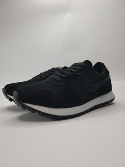 RUNNER NEGRO