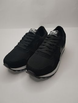 RUNNER NEGRO