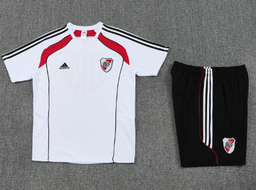Conjunto entrenamiento River 25/26