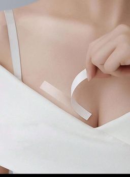 Coussinet Ultra Boost – Gagnez du volume naturellement et sans chirurgie (Une paire de cache tétons et Une paire d' auto collant en bonus)