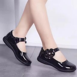 Order 7 pairs of baby shoes (catalog 