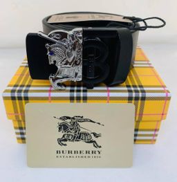 Ceinture Homme Cuir Qualité Prémium. Prix de Vente: 15 000 FCFA Bénéfice: 2 000 FCFA/Ceinture vendue. Offre valable 30 jours renouvelable.