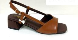 Chaussure Dame très bonne qualité. Pointure 37 à 42.  Prix de vente: 15 000 FCFA  Bénéfice 2000 FCFA/Chaussure vendue. Offre valable 30 jours renouvelable.