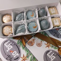 THE ART OF CORPORATE GIFTING | EXCLUSIVE SIGNATURE GIFTS FOR YOUR BRAND