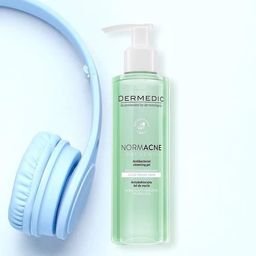 DERMEDIC Normacne Antibacterial cleansing gel - 200ml | ديرمديك غسول جل مضاد للبكتيريا للبشرة المعرضة لحب الشباب - 200 مل