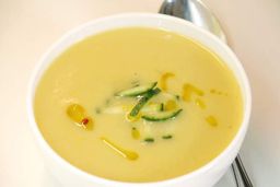 Supa crema de cartofi cu praz