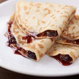 Clătite cu dulceață