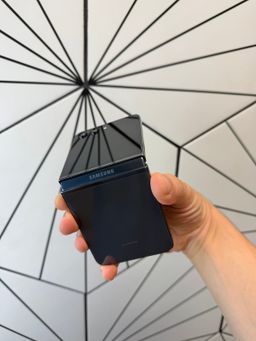 Samsung Galaxy Z Flip 5 5G Fully Unlocked (Any Carrier) 512GB New Open Box