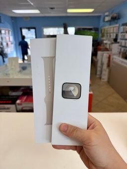 Apple Watch Series 9 45mm Starlight LTE Unlocked New