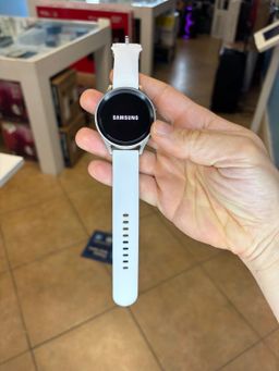 Samsung Galaxy Pro 5 Silver Color 45MM Like New