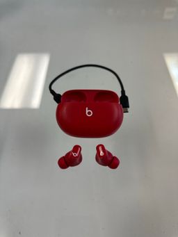 Beats Studio Buds + Red Active noice cancelling