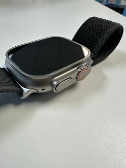 Apple Watch 2 ultra 49MM gps + cellular UNLOCKED with Apple care