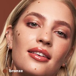 Bronceador y contorno líquido Camo