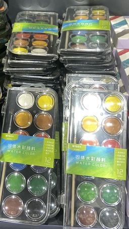 🎨 Palette de peinture à l’eau – 18 couleurs vives + pinceau offert