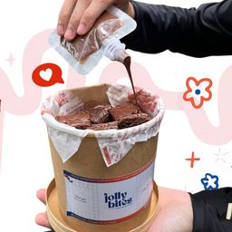 Brownie Bucket (12PC) with Hazelnut Choc Dip