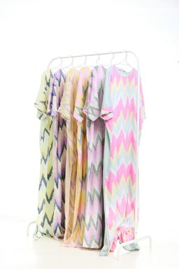 KAFTAN ZIGZAG WITH DIAMANTE CRYSTAL 3/4 SLEEVE  : PINK