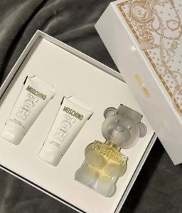 Set perfumes moschino 