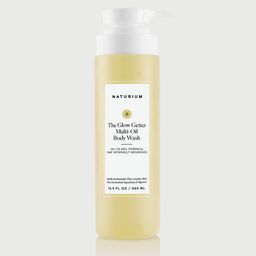 Naturium The Glow Getter Multi-Oil Hydrating Body Wash Notre gel douche sensoriel et hydratant se transforme d’une texture huileuse onctueuse en une mousse douce, nettoyant la peau sans la priver de son hydratation essentielle. Formulé avec 50 % de glycérine, un mélange d'huiles riches en linoléique et de squalane d'origine végétale, ce nettoyant corporel transformateur est riche en agents hydratants qui hydratent et nourrissent la peau.
