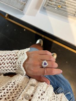 Purple chunky heart ring 