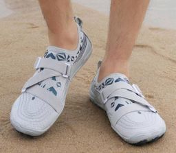 Unisex Lightweight Quick-Drying Five-Toe Barefoot Beach Shoes