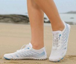 Unisex Lightweight Quick-Drying Five-Toe Barefoot Beach Shoes