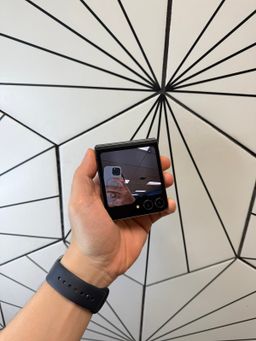 Samsung Galaxy Z Flip 5 5G Fully Unlocked (Any Carrier) 512GB New Open Box