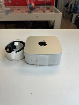 Mac Mini M4/16GB Ram with Apple care till Feb 2026 and Final Cut & Logic Pro