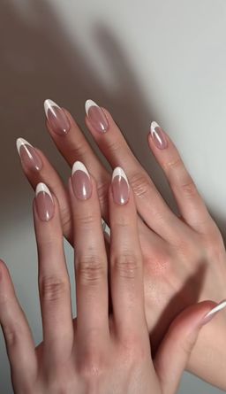 𝗕𝗢𝗢𝗞𝗜𝗡𝗚 𝗡𝗢𝗪