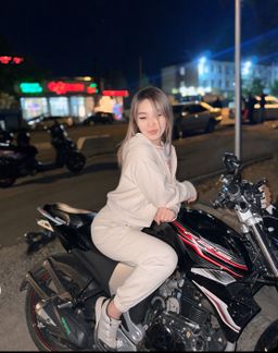 吉尔吉斯斯坦代孕与捐卵 | 楚河州 | 1998, A型血, 164cm, 55kg |  | #10009 